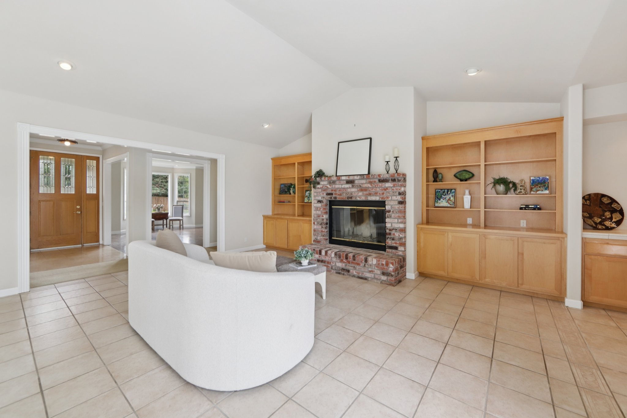 Sierra Vista Rd-L0110-012.jpg