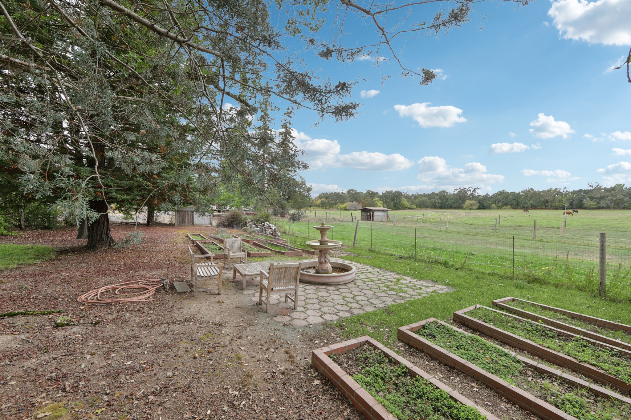 Sierra Vista Rd-L0110-062.jpg