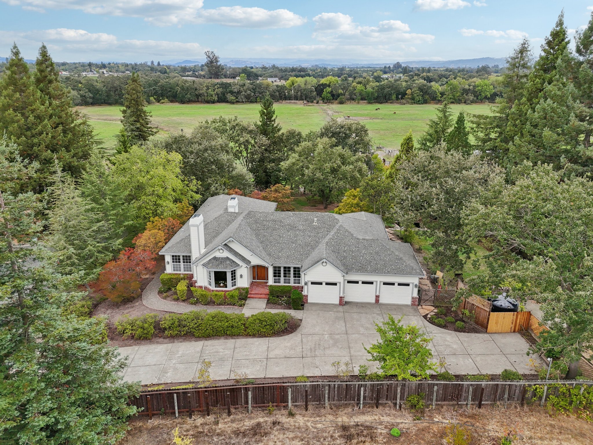 Sierra Vista Rd-L0110-082.jpg