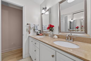 Guest Bathroom 1 of 2