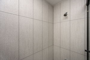  Photo 49