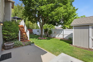  Photo 44