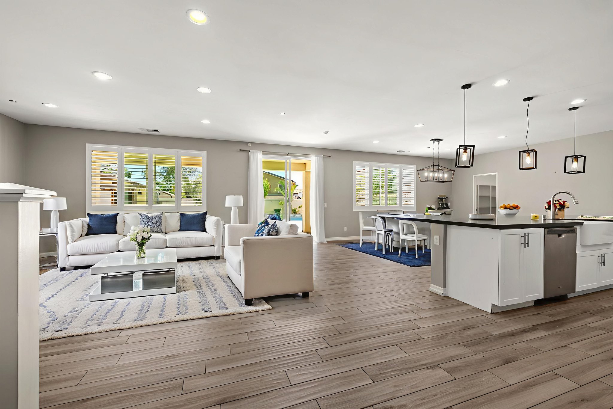 IMG_7402 virtually staged.jpeg