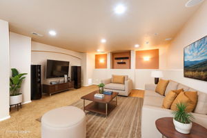 DSC_5643Enfused virtually staged.jpeg