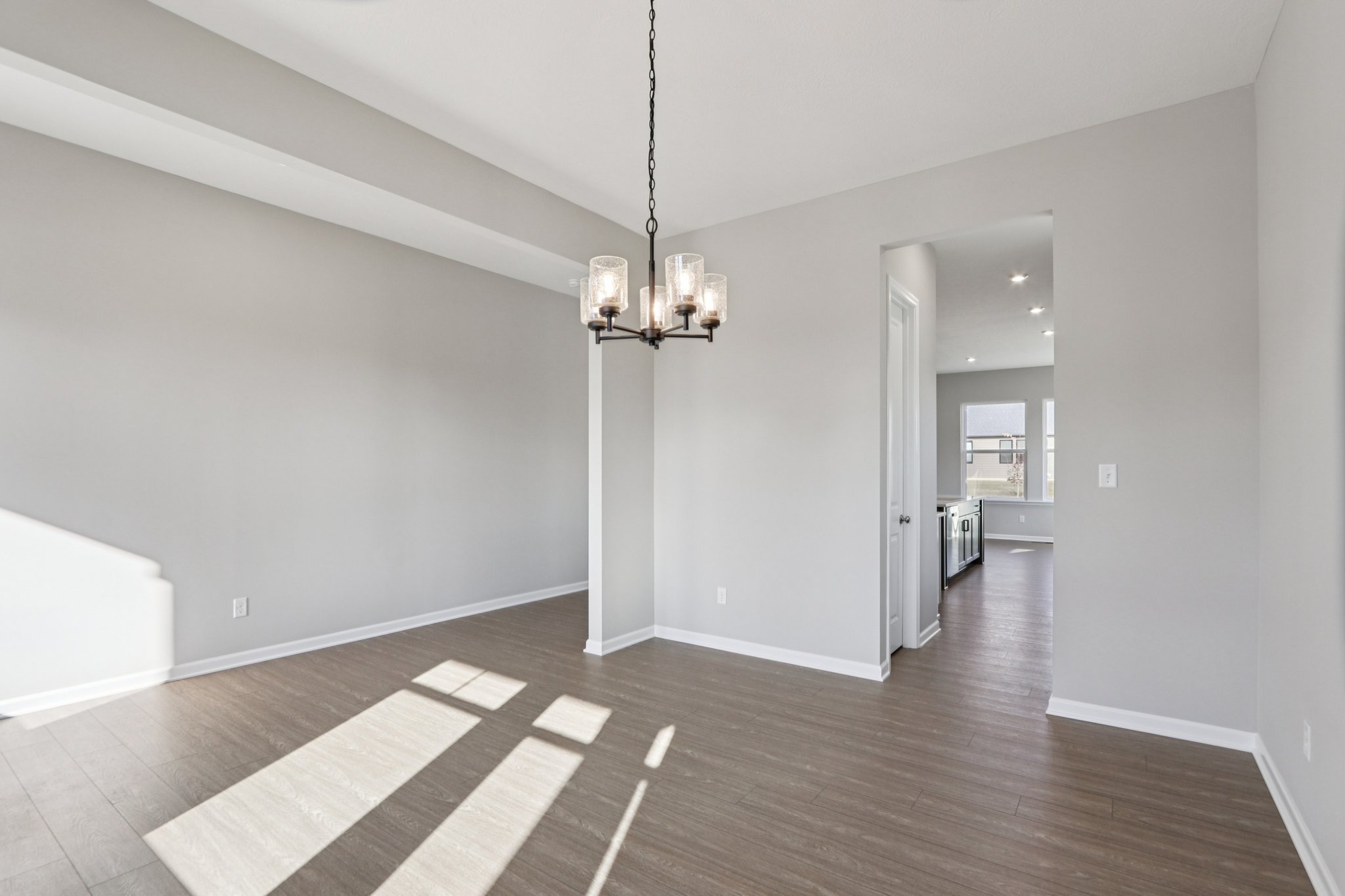 Elaine Ct-S2201-011.jpg