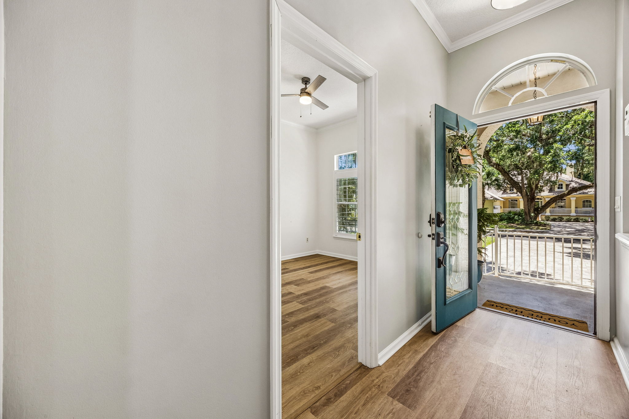 Front Entry Detail