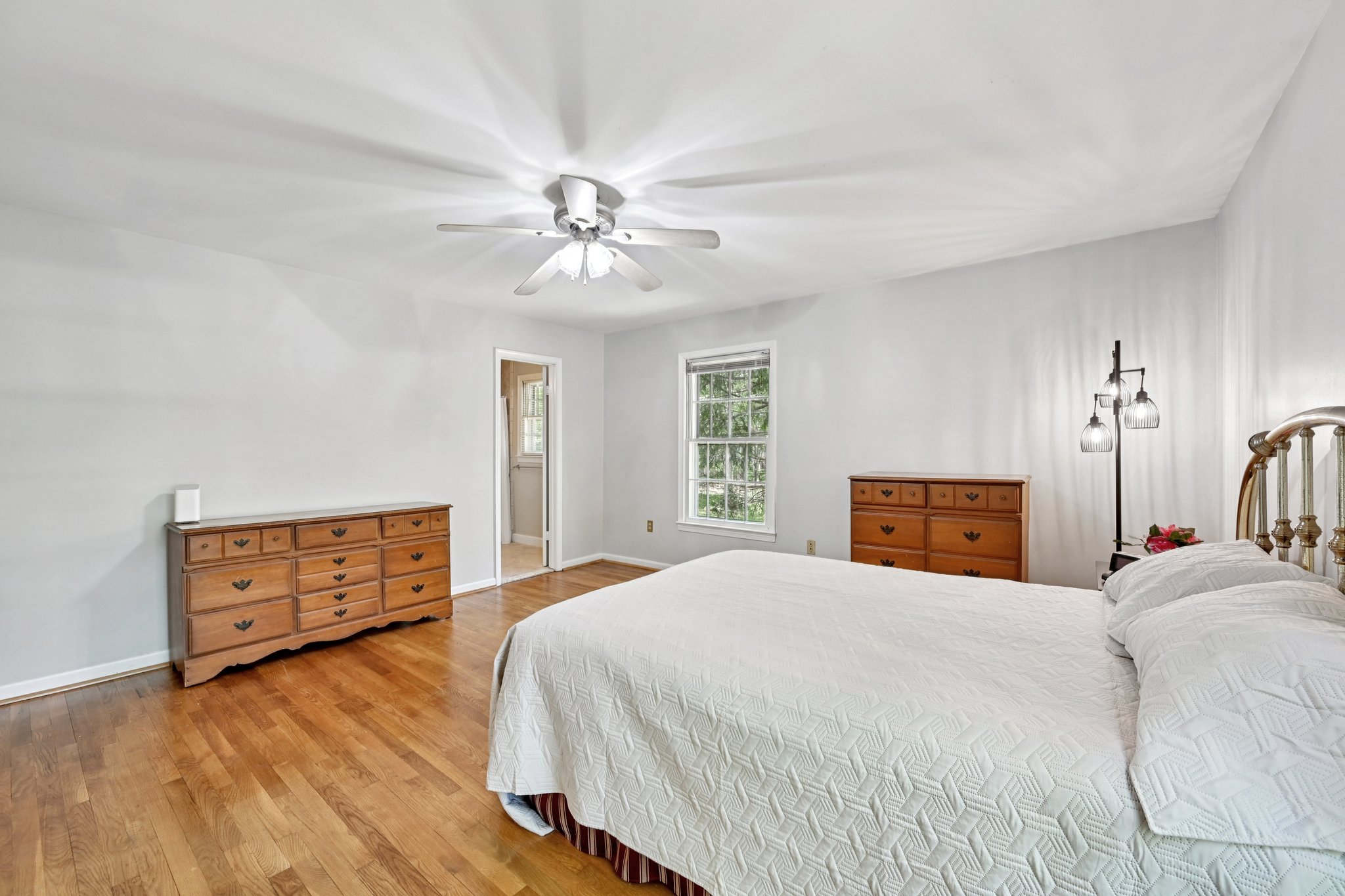 Tall Oaks Dr-S1804-029.jpg