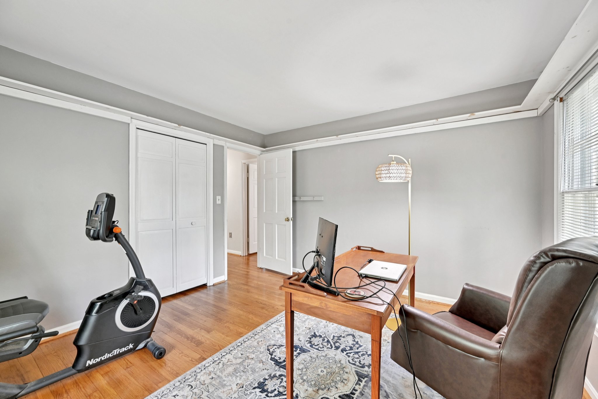 Tall Oaks Dr-S1804-035.jpg