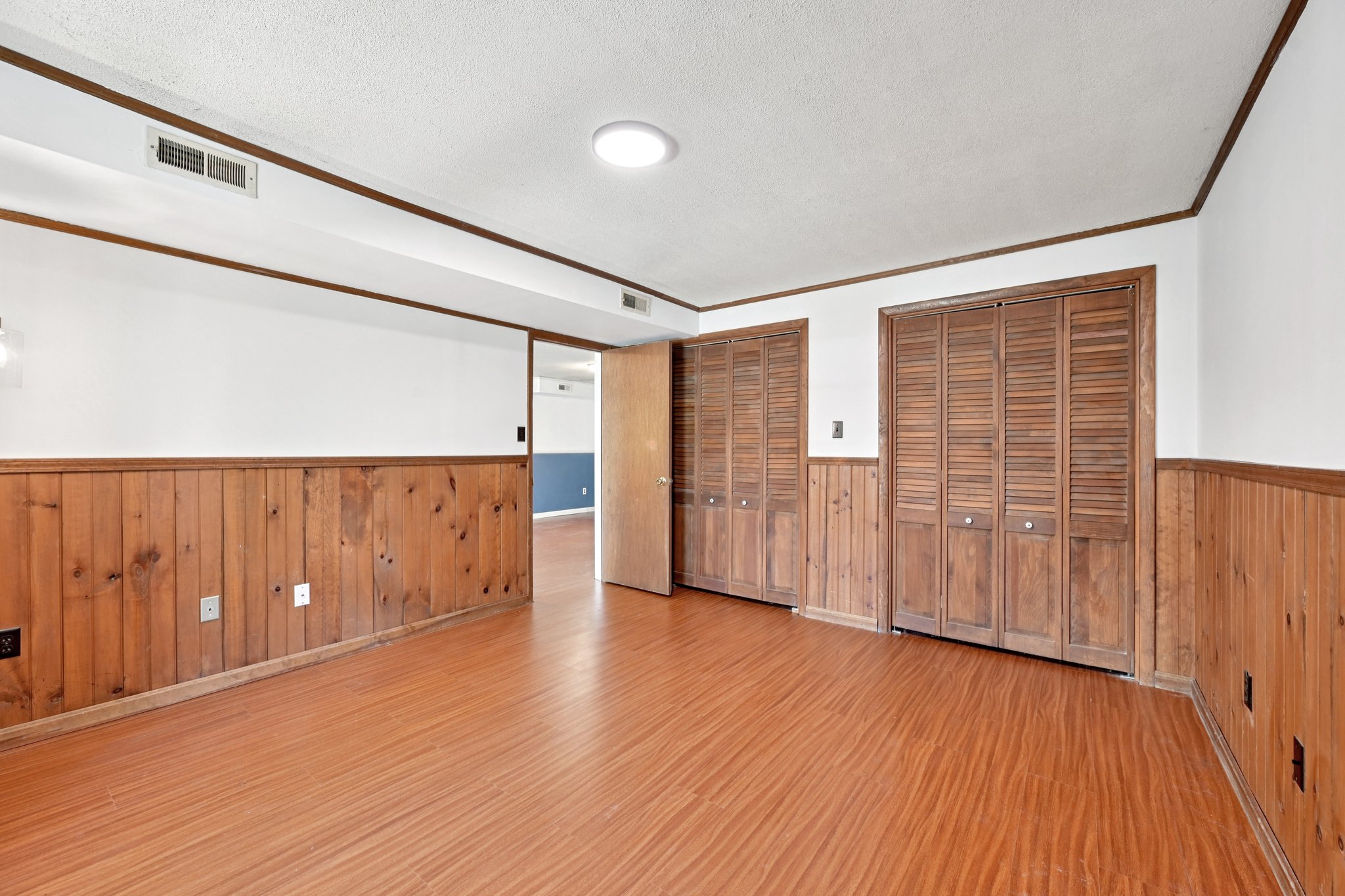 Tall Oaks Dr-S1804-047.jpg