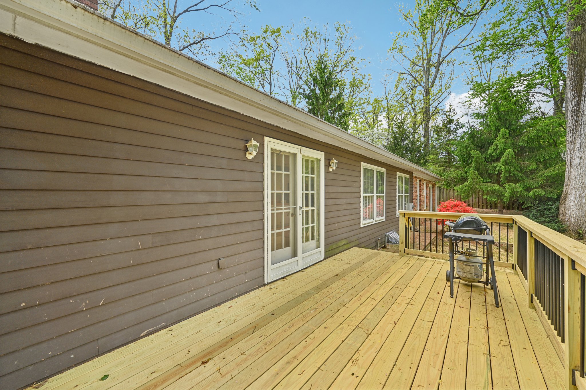 Tall Oaks Dr-S1804-066.jpg