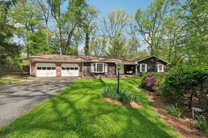 Tall Oaks Dr-S1804-001.jpg