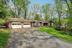 Tall Oaks Dr-S1804-004.jpg