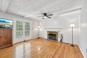 Tall Oaks Dr-S1804-024.jpg