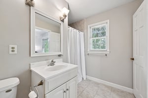 Tall Oaks Dr-S1804-033.jpg