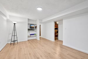 Tall Oaks Dr-S1804-052.jpg