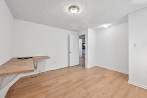 Tall Oaks Dr-S1804-054.jpg