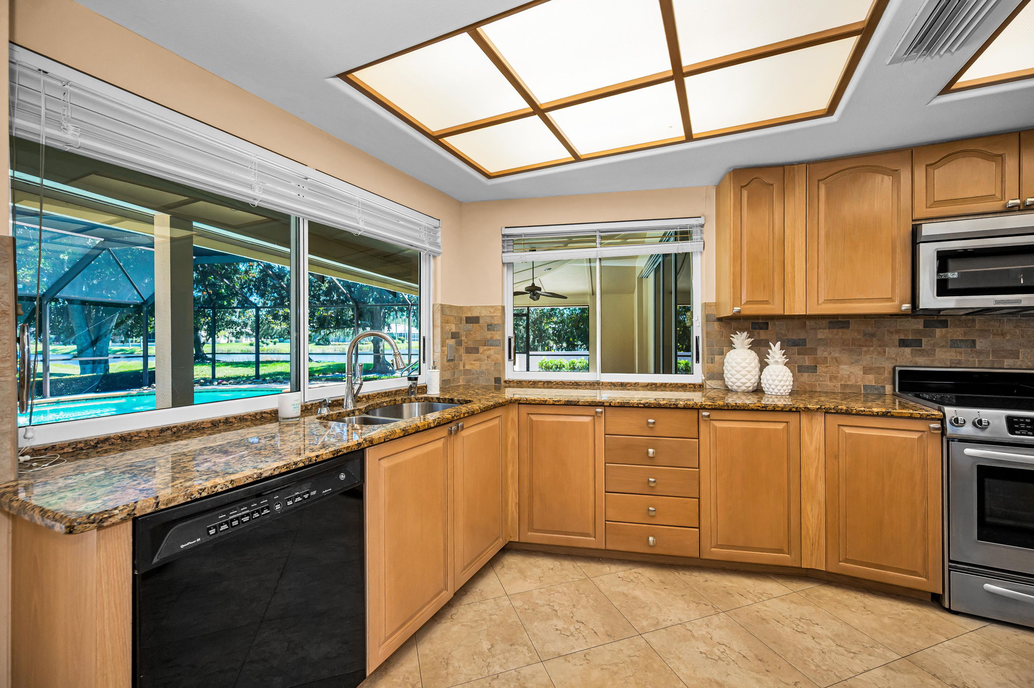 Kitchen10