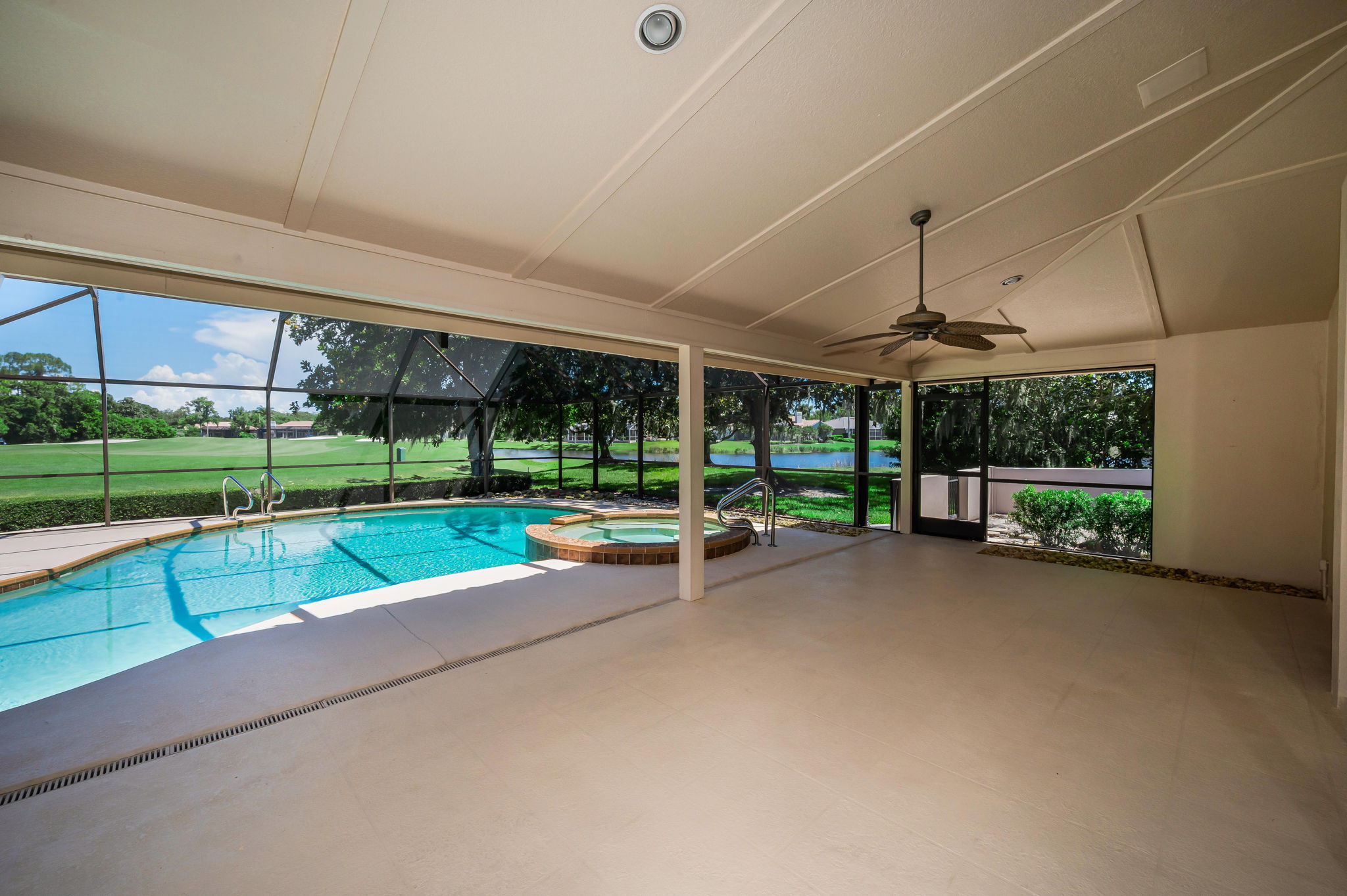 Lanai3