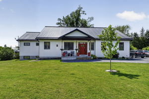  Photo 0