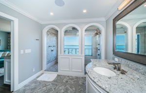 Upper Level Master Bathroom1d