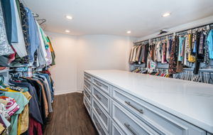 Upper Level Master Bedroom Walk-in Closet1a