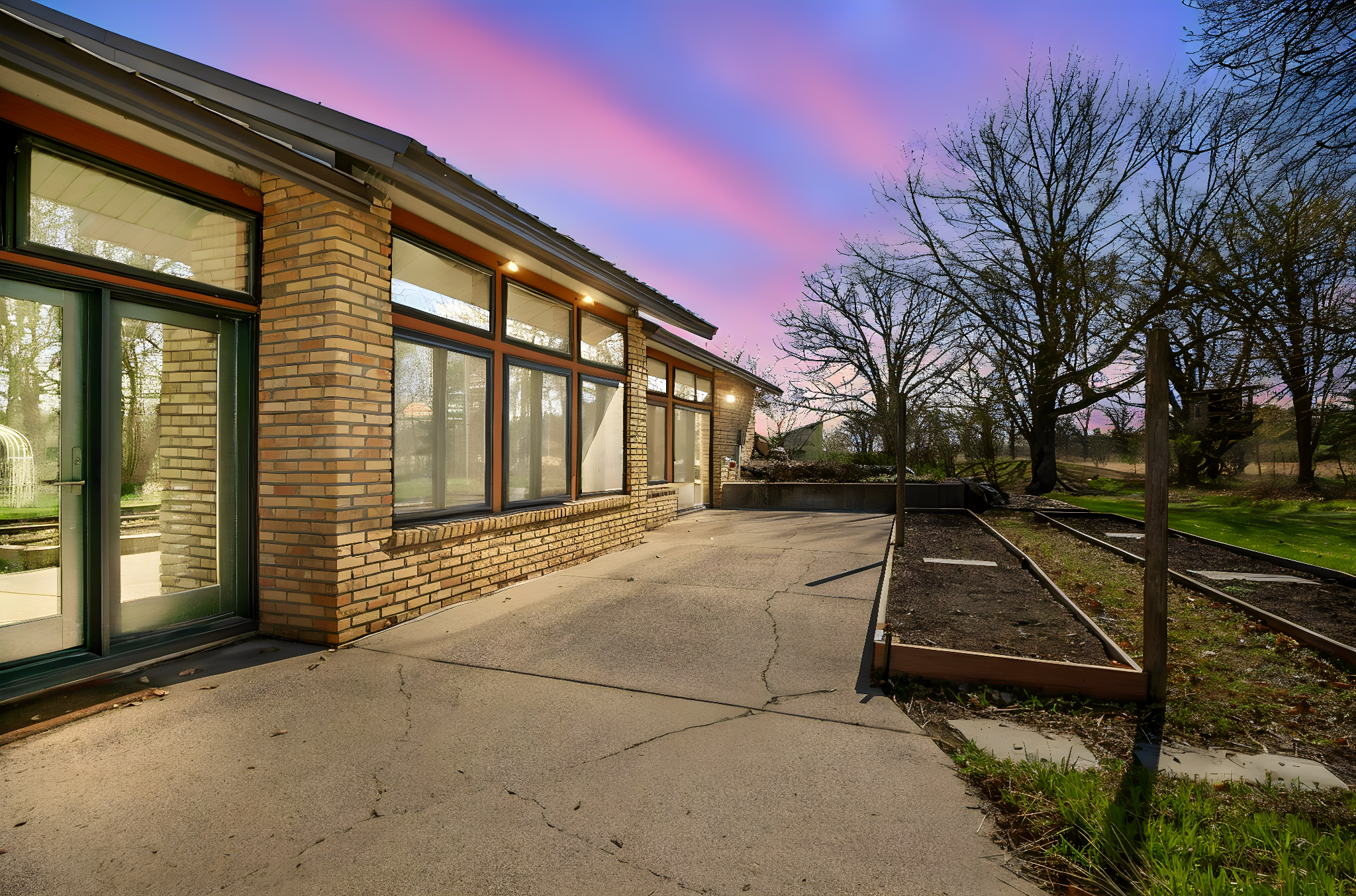 0K5A3318 day to dusk.jpeg