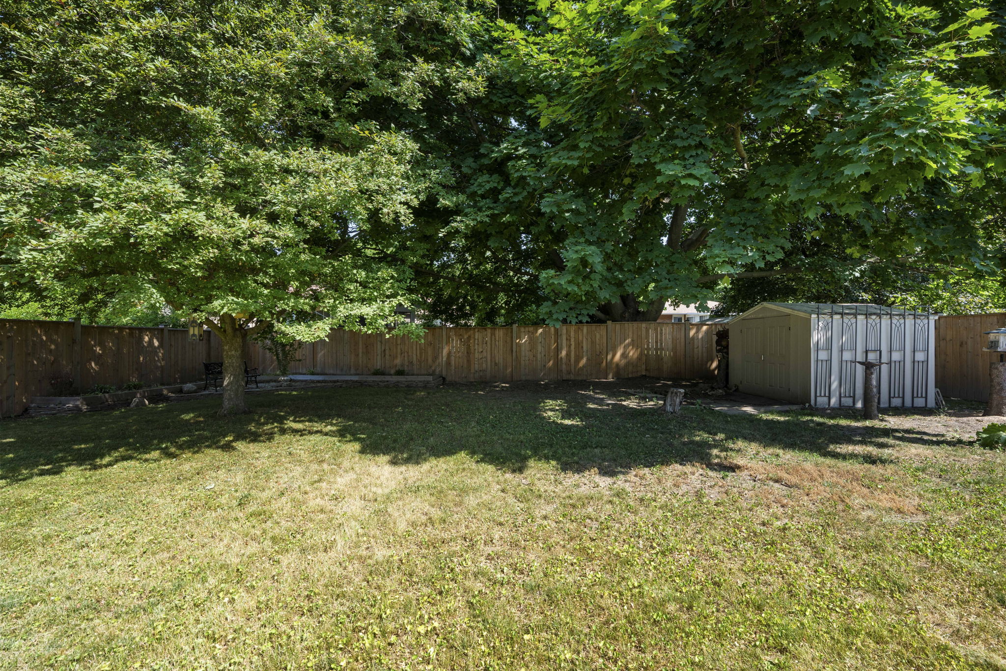  Photo 40