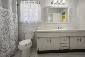  Photo 35