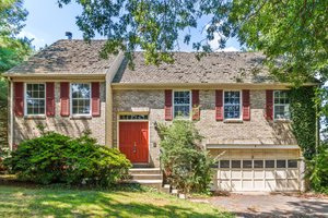 5 Blue Jay Ct, Sterling, VA 20164, USA Photo 0