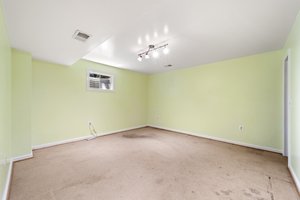 5 Blue Jay Ct, Sterling, VA 20164, USA Photo 35