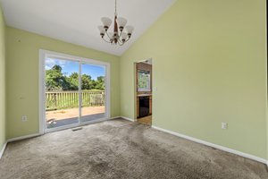 5 Blue Jay Ct, Sterling, VA 20164, USA Photo 13