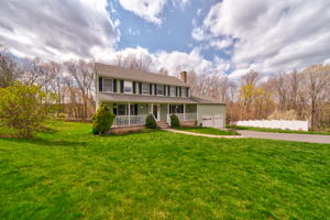  5 Brownstone Rd, Berlin, CT 06037, US Photo 3