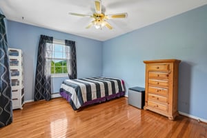 Buttermilk Dr-S1205-037.jpg