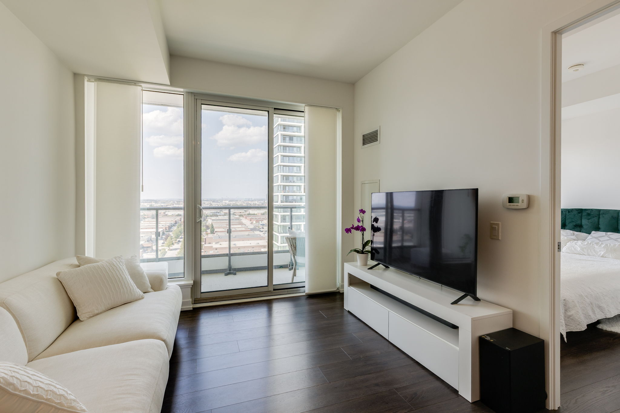 Vaughan property showcase — delivered property photograph 7