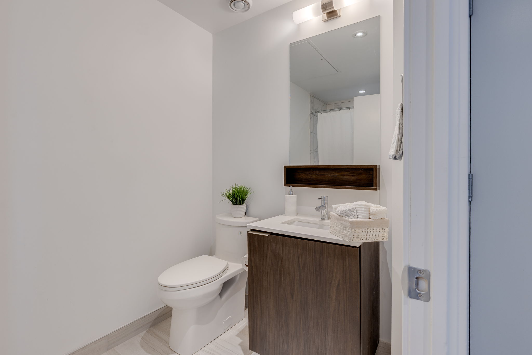 Vaughan property showcase — delivered property photograph 16