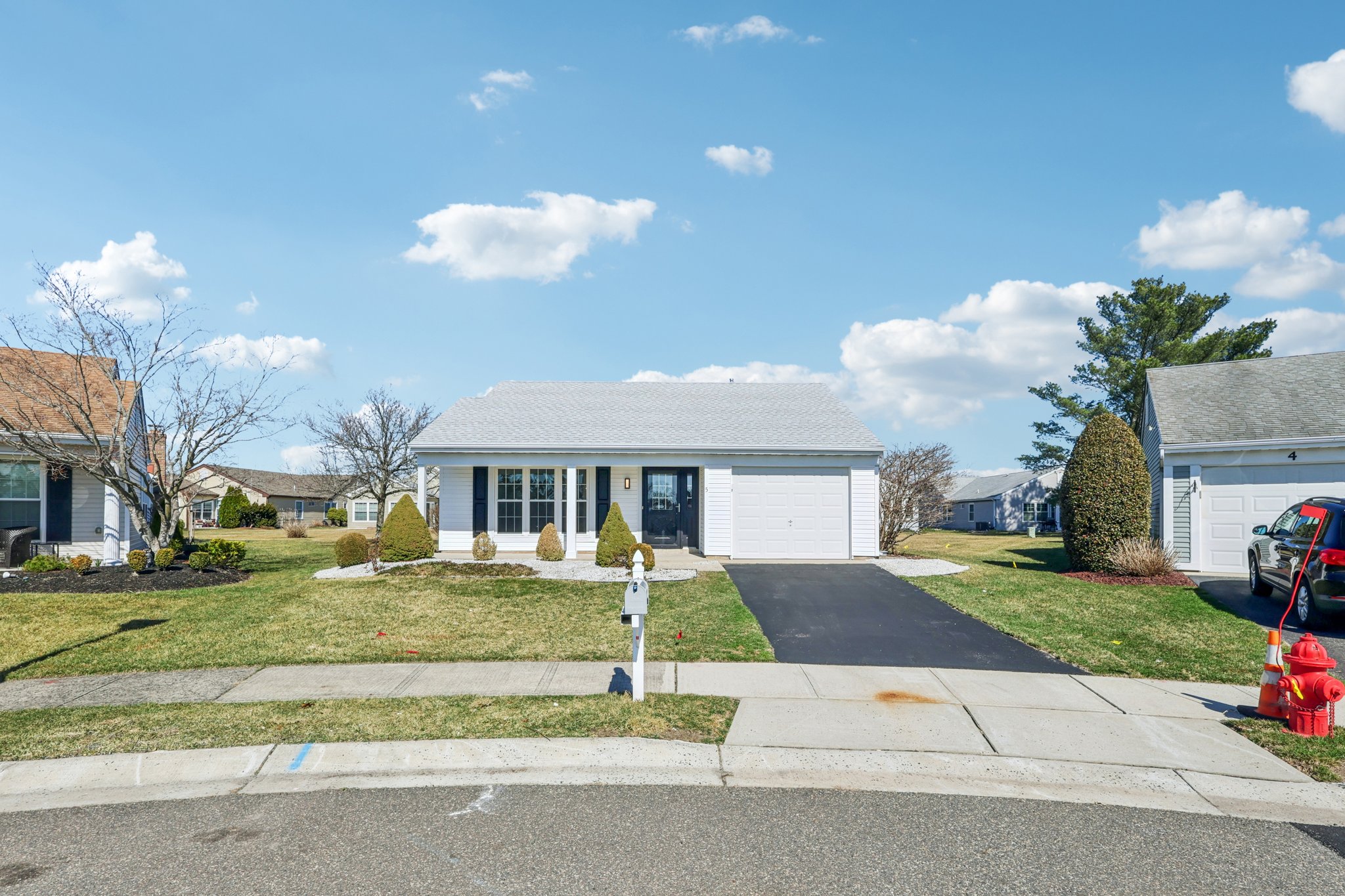 5 Carol Ct-S1903-002.jpg