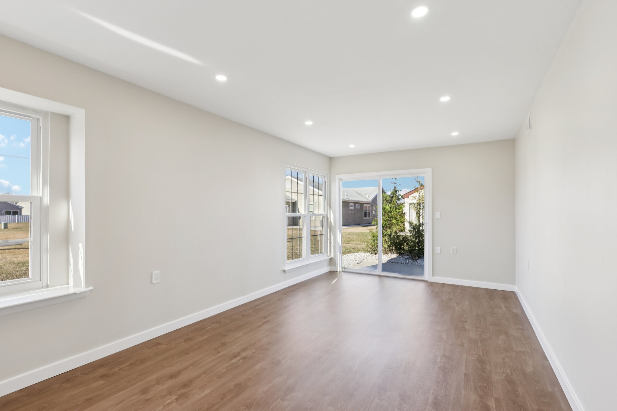 5 Carol Ct-S1903-020.jpg