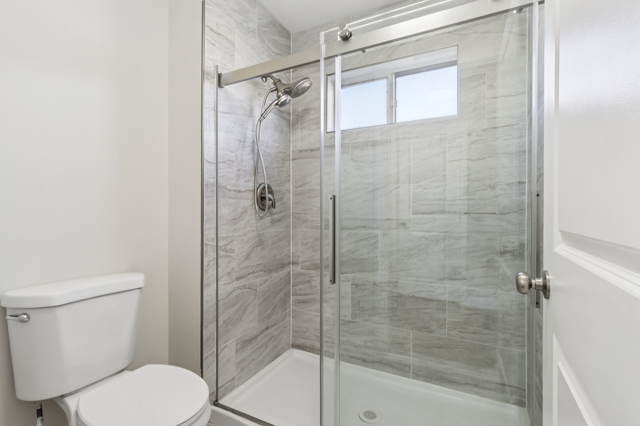 5 Carol Ct-S1903-039.jpg