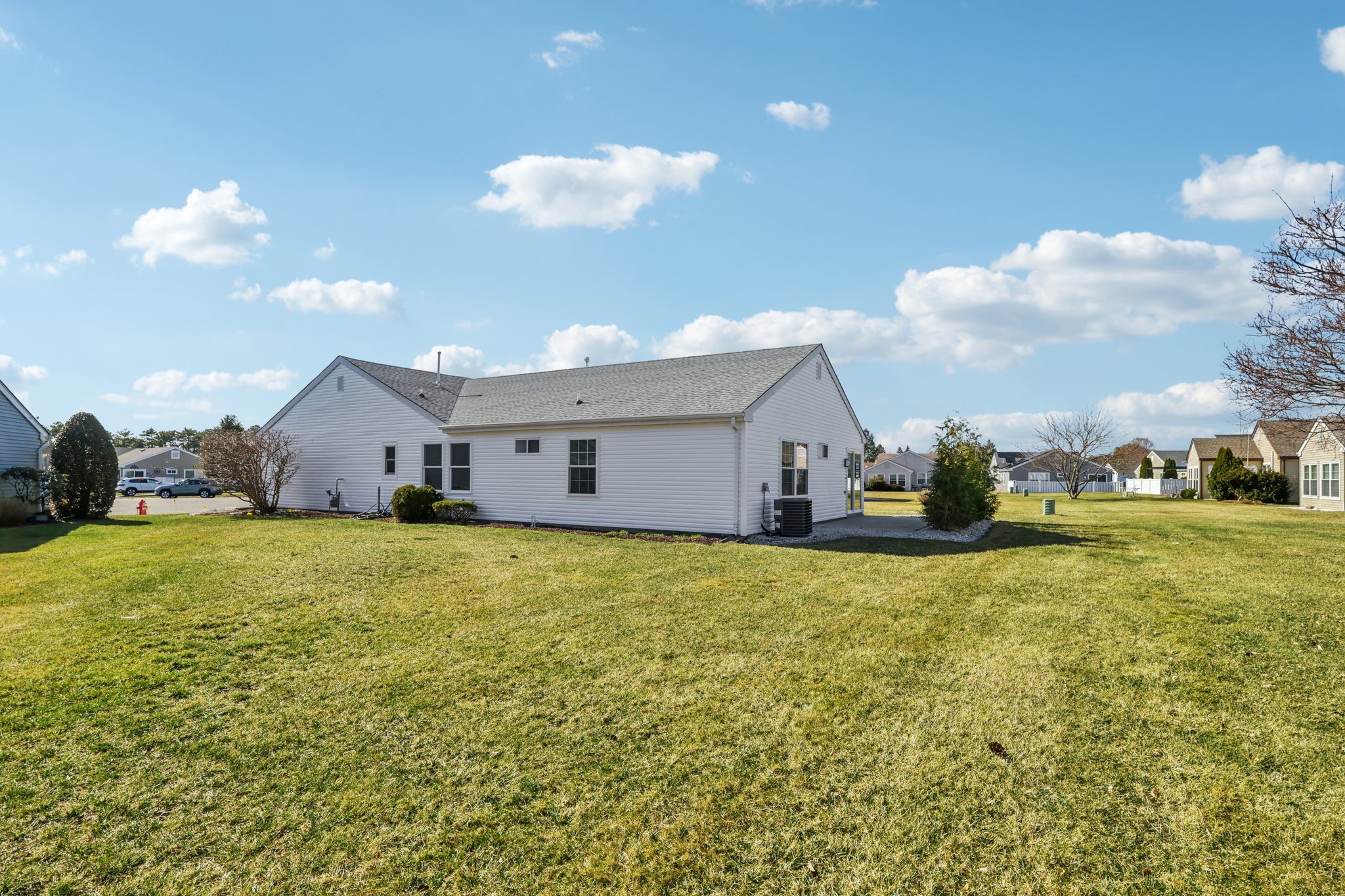 5 Carol Ct-S1903-049.jpg