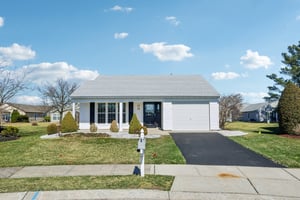 5 Carol Ct-S1903-001.jpg