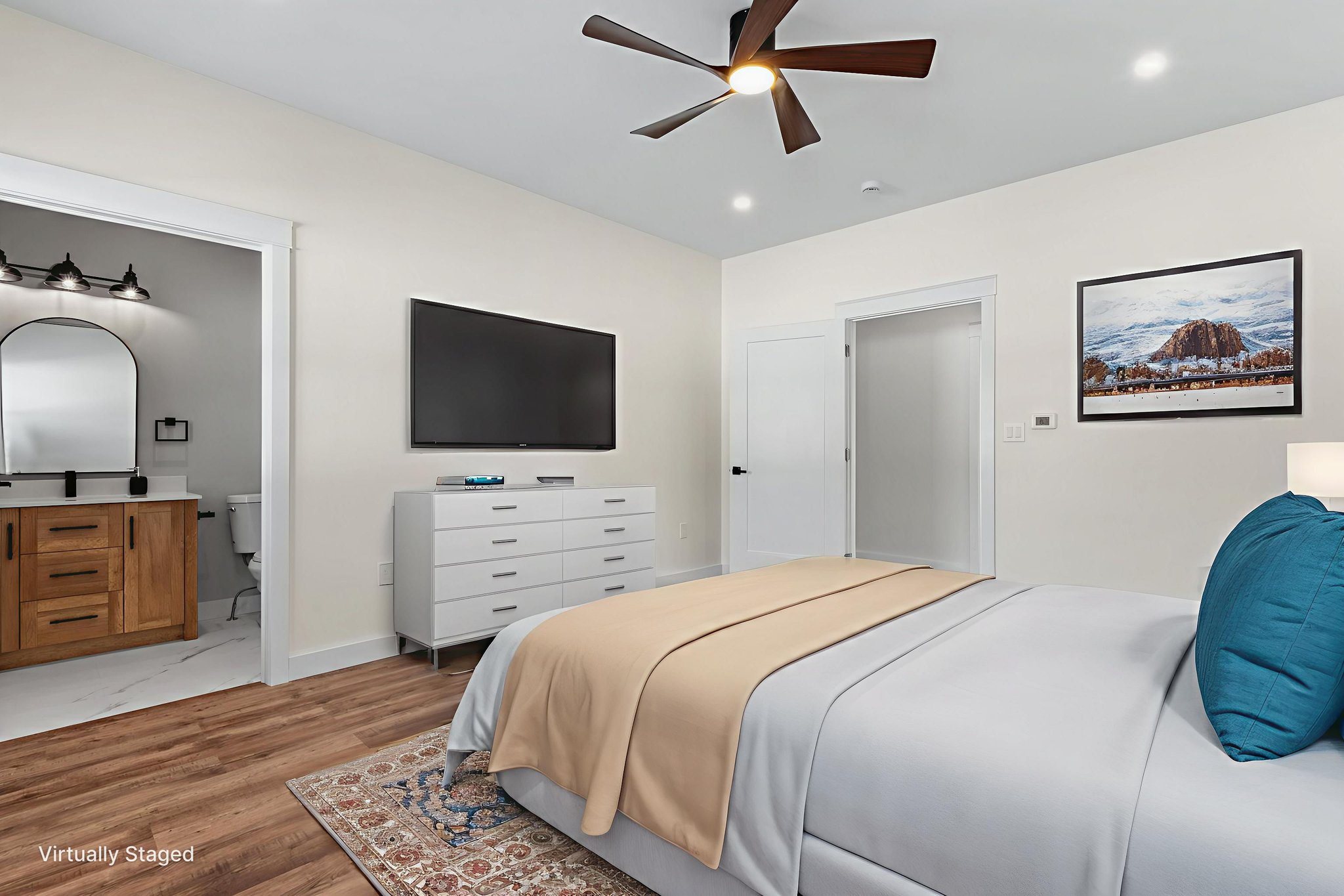 MAC_3846 virtually staged.jpeg