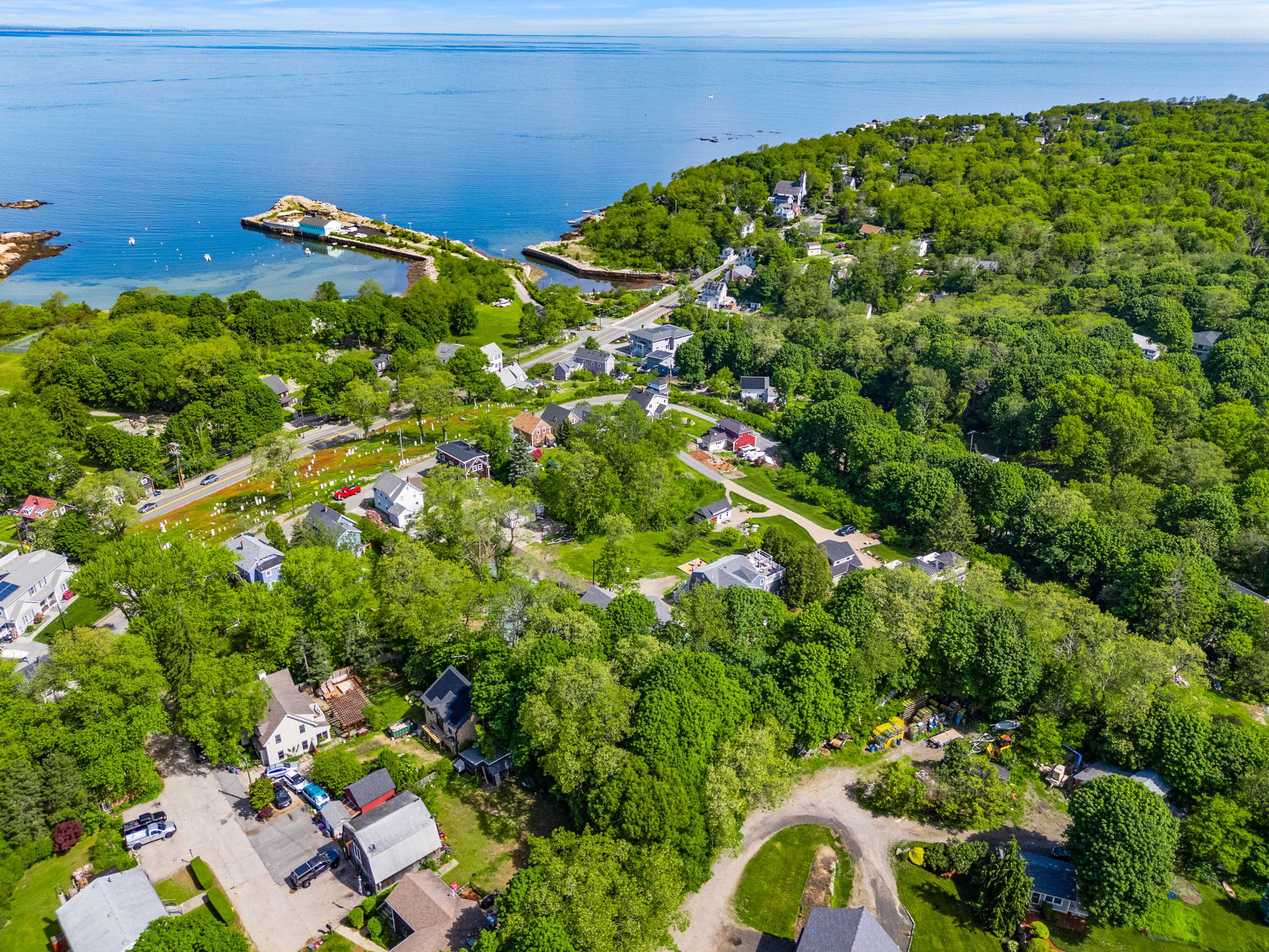 5 Ciaramitaro Ct, Gloucester, MA 01930, USA Photo 13