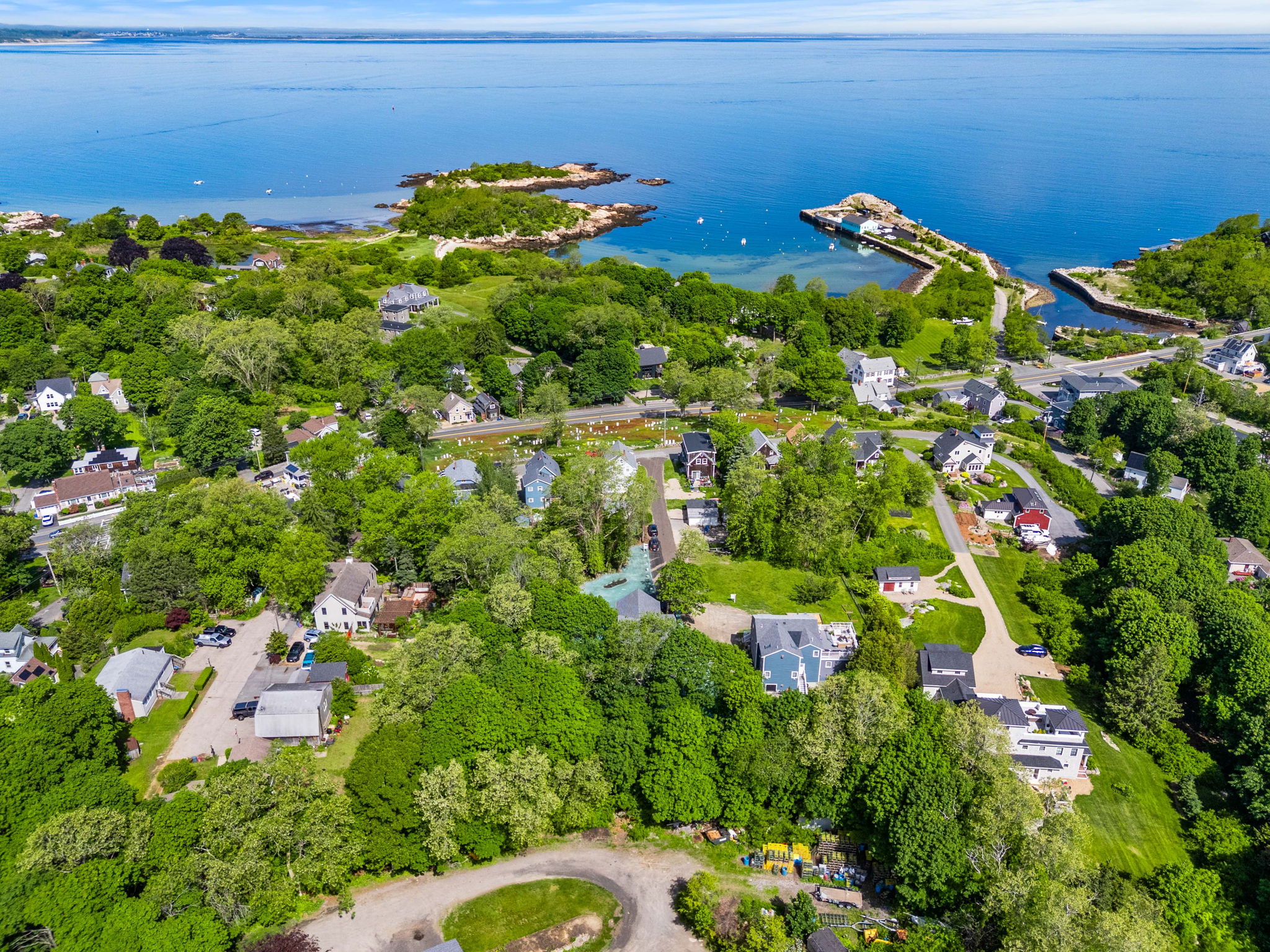 5 Ciaramitaro Ct, Gloucester, MA 01930, USA Photo 14