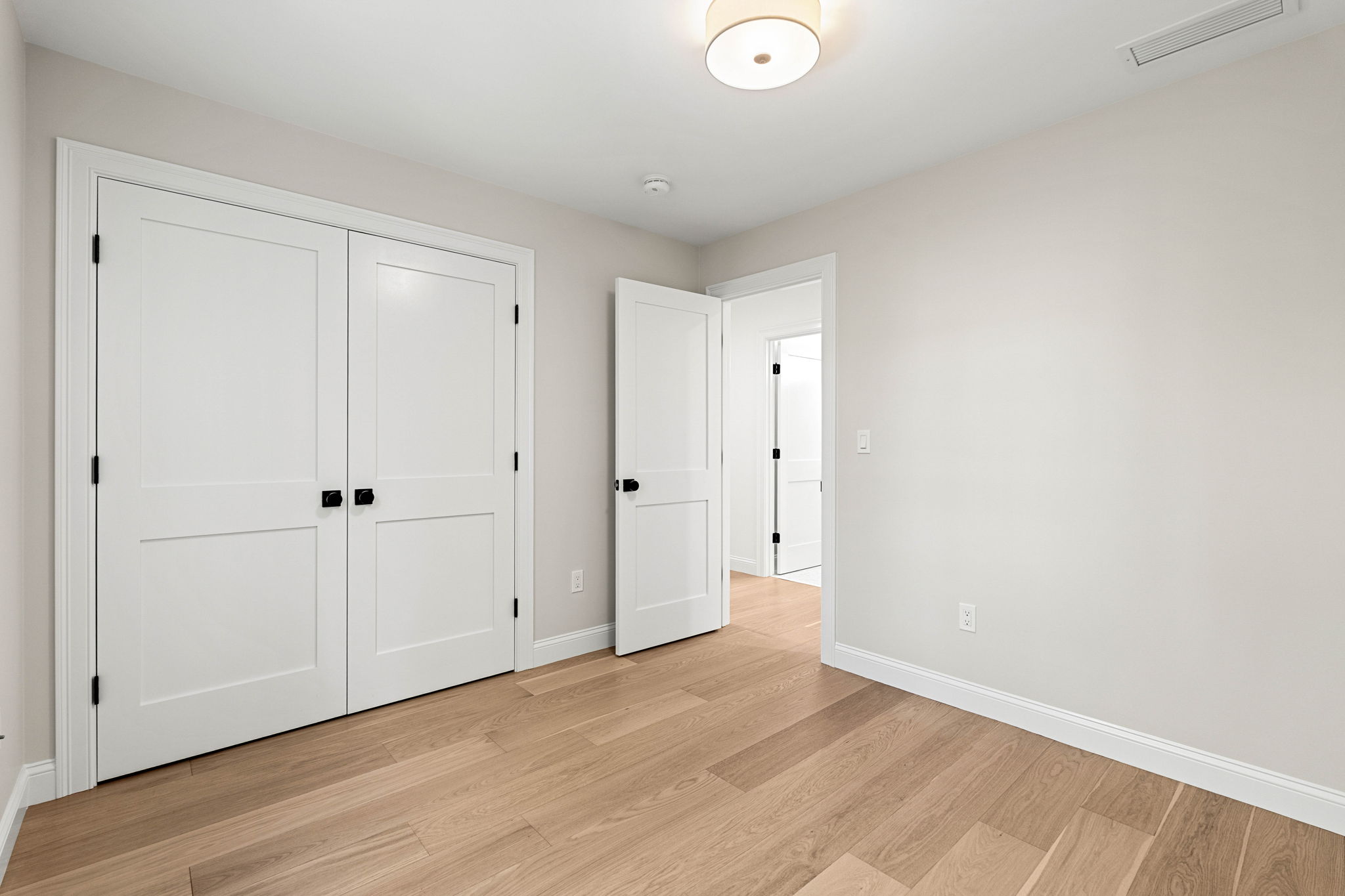 5 Ciaramitaro Ct, Gloucester, MA 01930, USA Photo 25