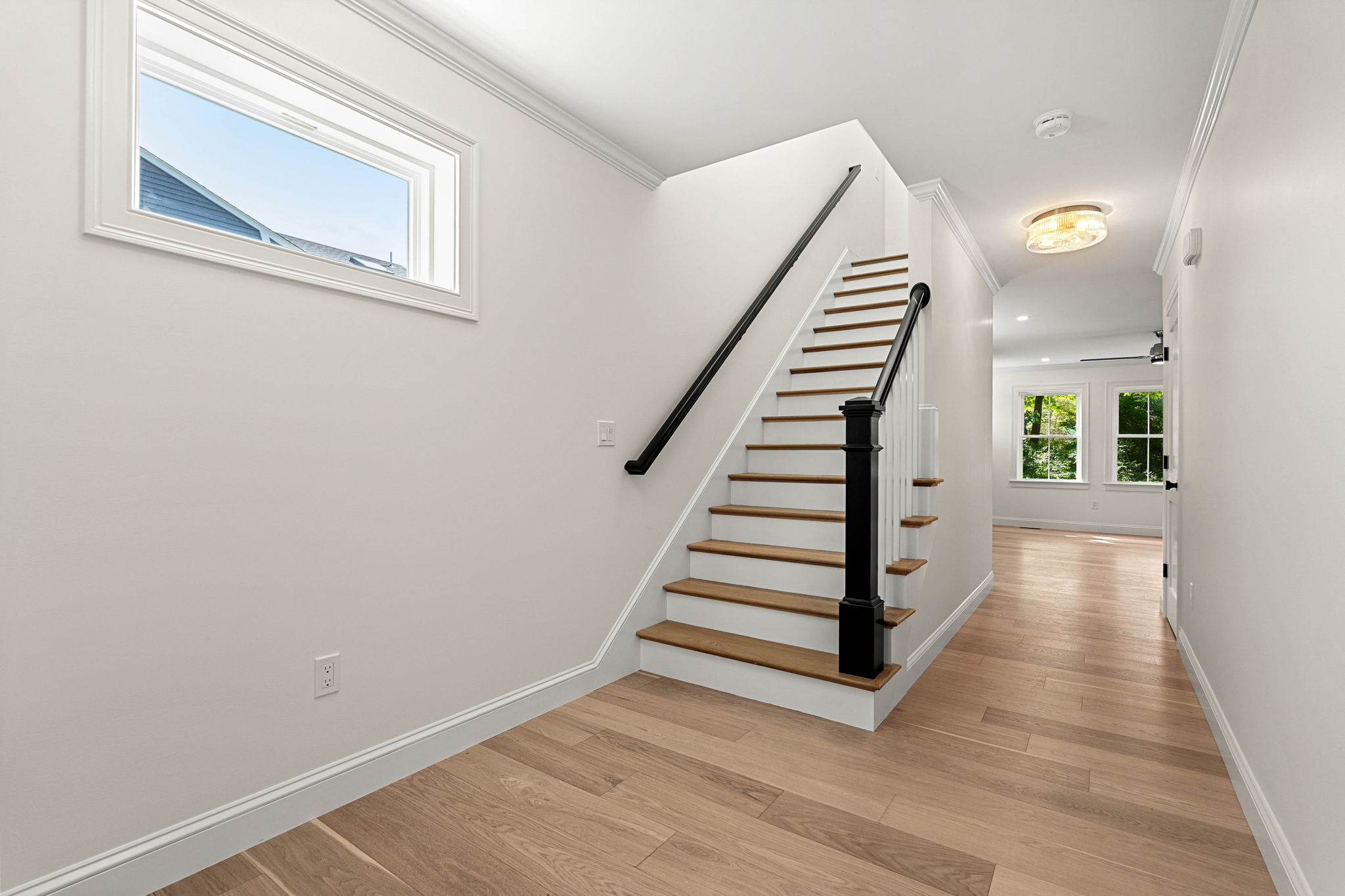 5 Ciaramitaro Ct, Gloucester, MA 01930, USA Photo 37