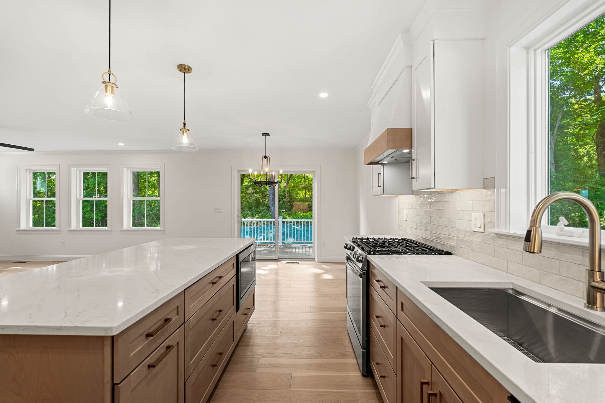 5 Ciaramitaro Ct, Gloucester, MA 01930, USA Photo 49