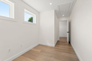 5 Ciaramitaro Ct, Gloucester, MA 01930, USA Photo 21