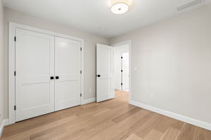 5 Ciaramitaro Ct, Gloucester, MA 01930, USA Photo 24