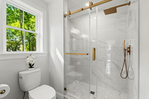 5 Ciaramitaro Ct, Gloucester, MA 01930, USA Photo 34
