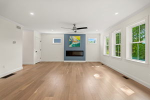 5 Ciaramitaro Ct, Gloucester, MA 01930, USA Photo 41